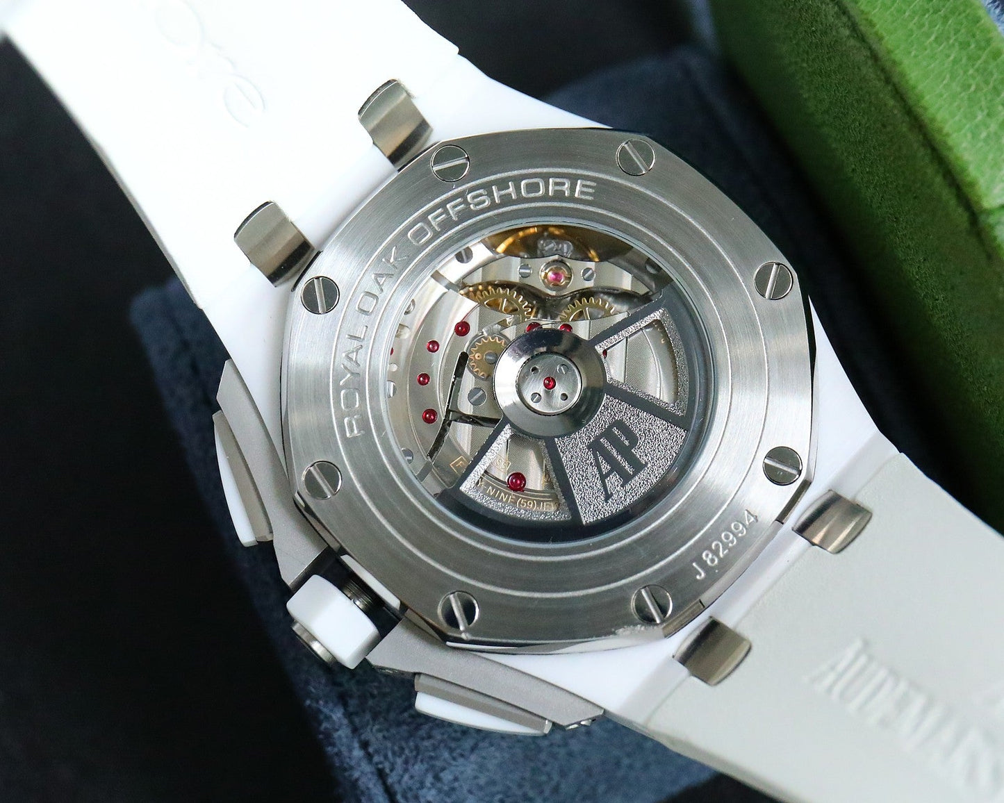 White Ceramic - White Rubber- Automatic - 44mm