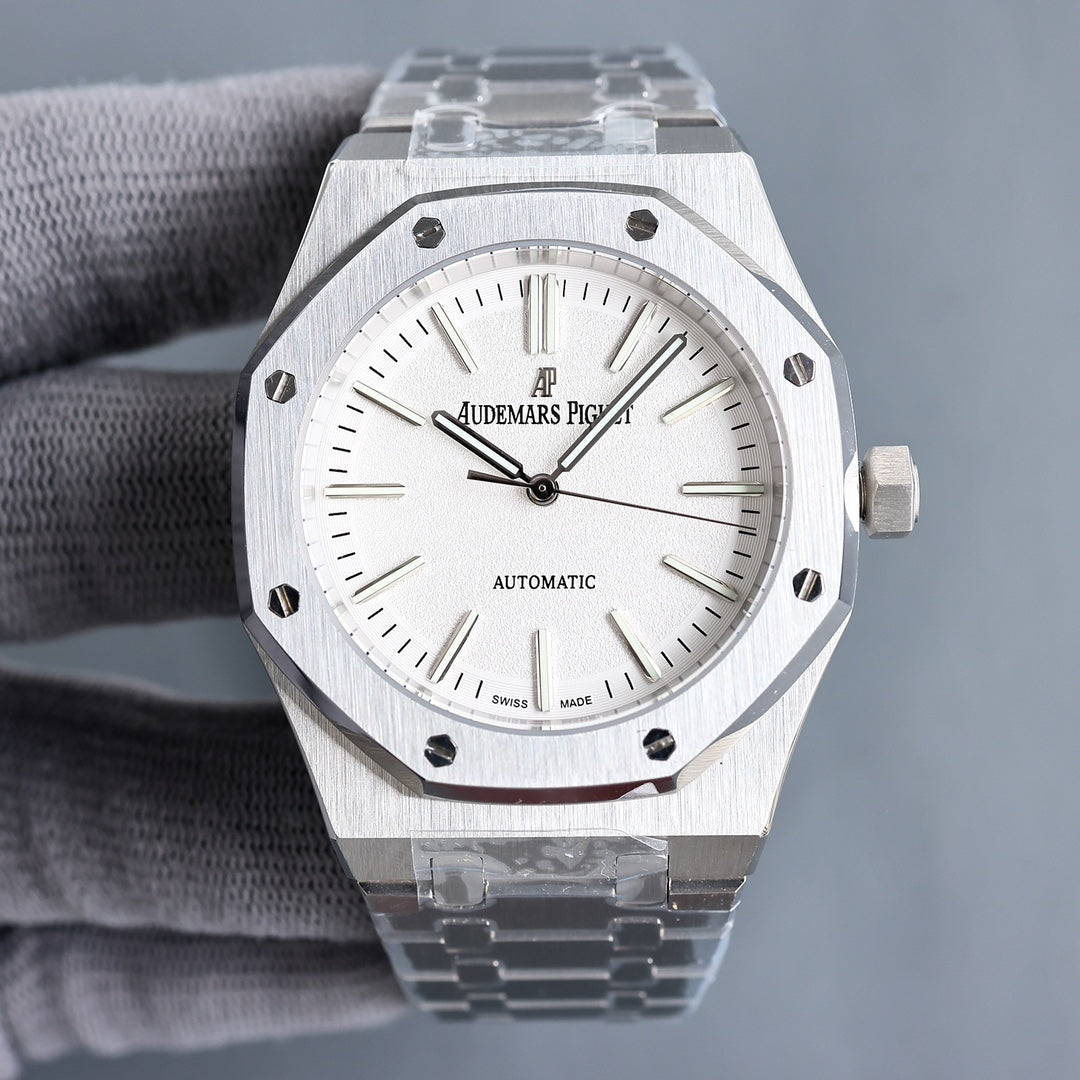 White frosted face - 904L White Steel - Automatic - 41mm