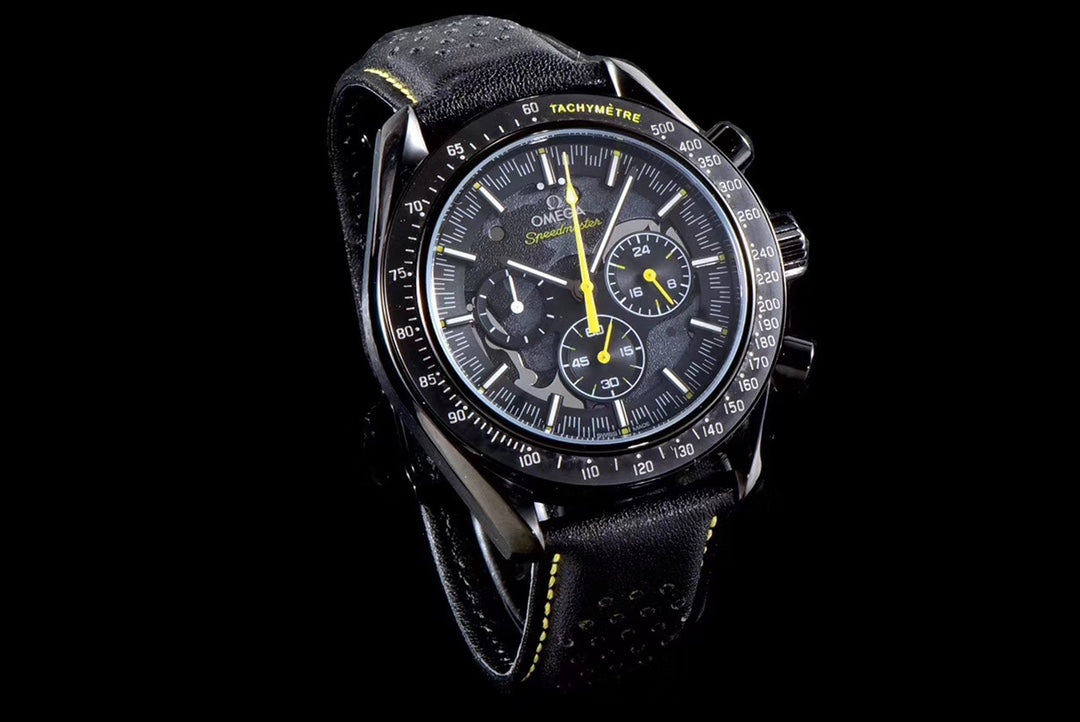 Chronograph -Moon dial - Grey - Black Leather- Quartz - 44mm