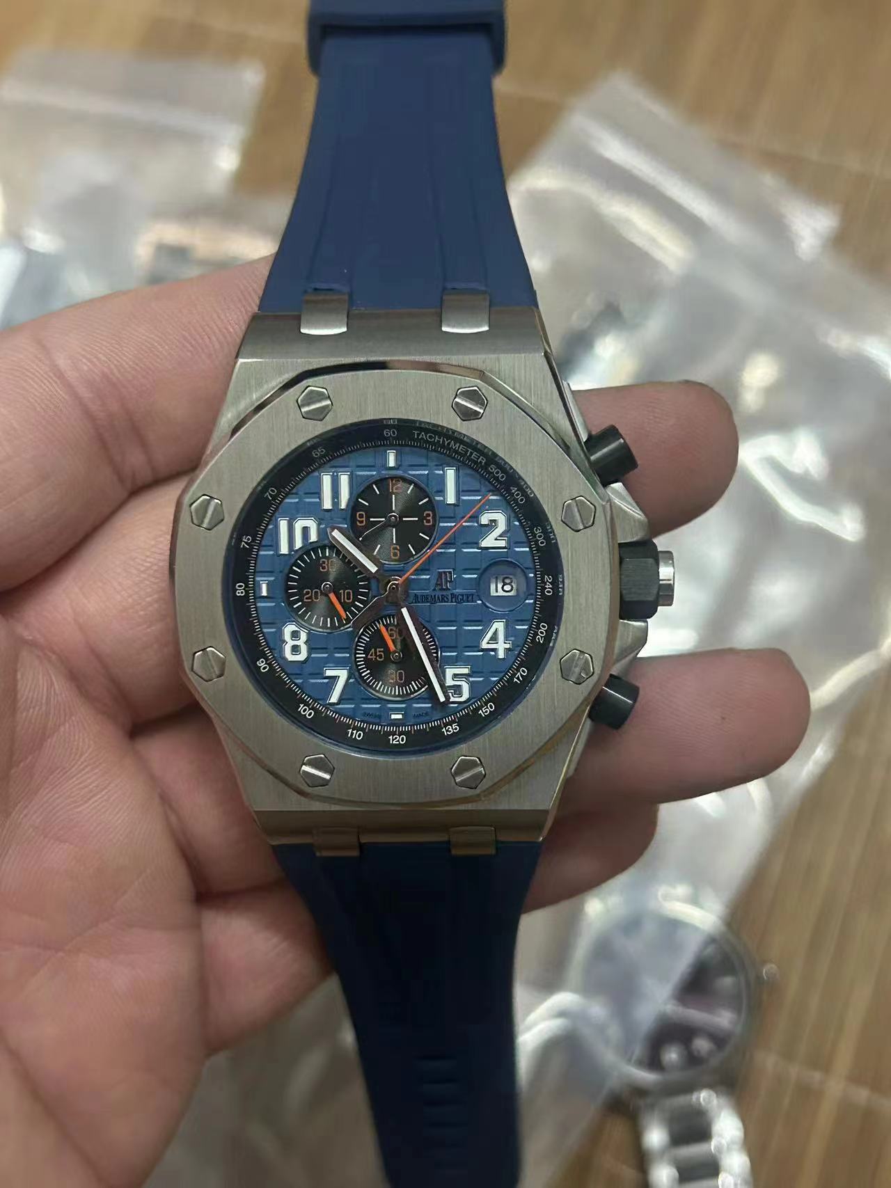 Blue Silver - Blue Rubber - Automatic - 42mm