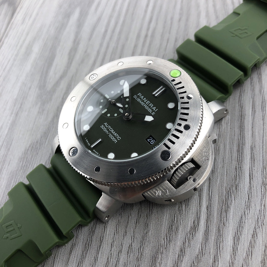 Black - Silver 904L Steel - Green Rubber -Automatic - 47mm