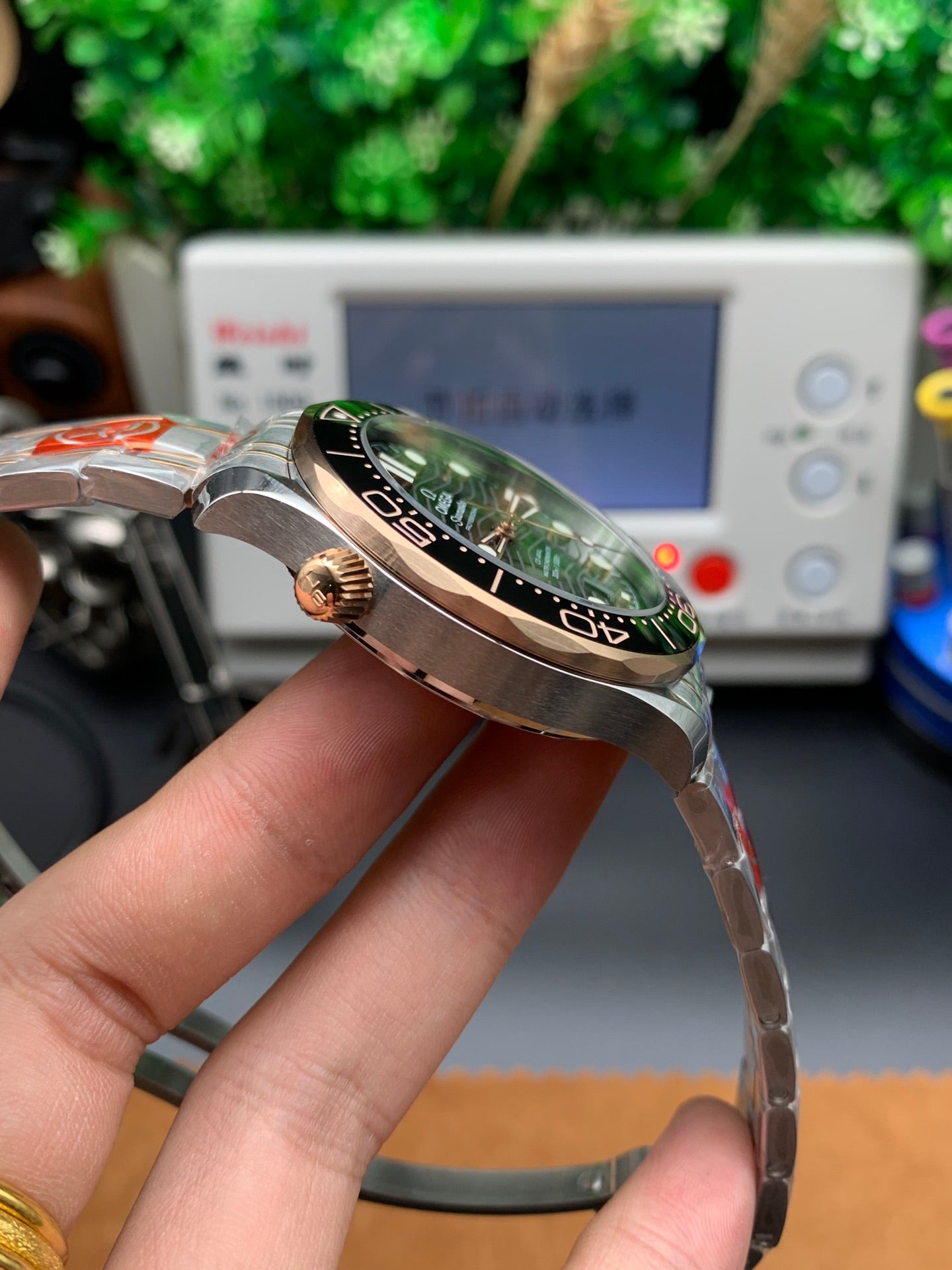 TOP! Black Dial Steel - Rosegold Withe 904L Steel - Automatic- 42mm