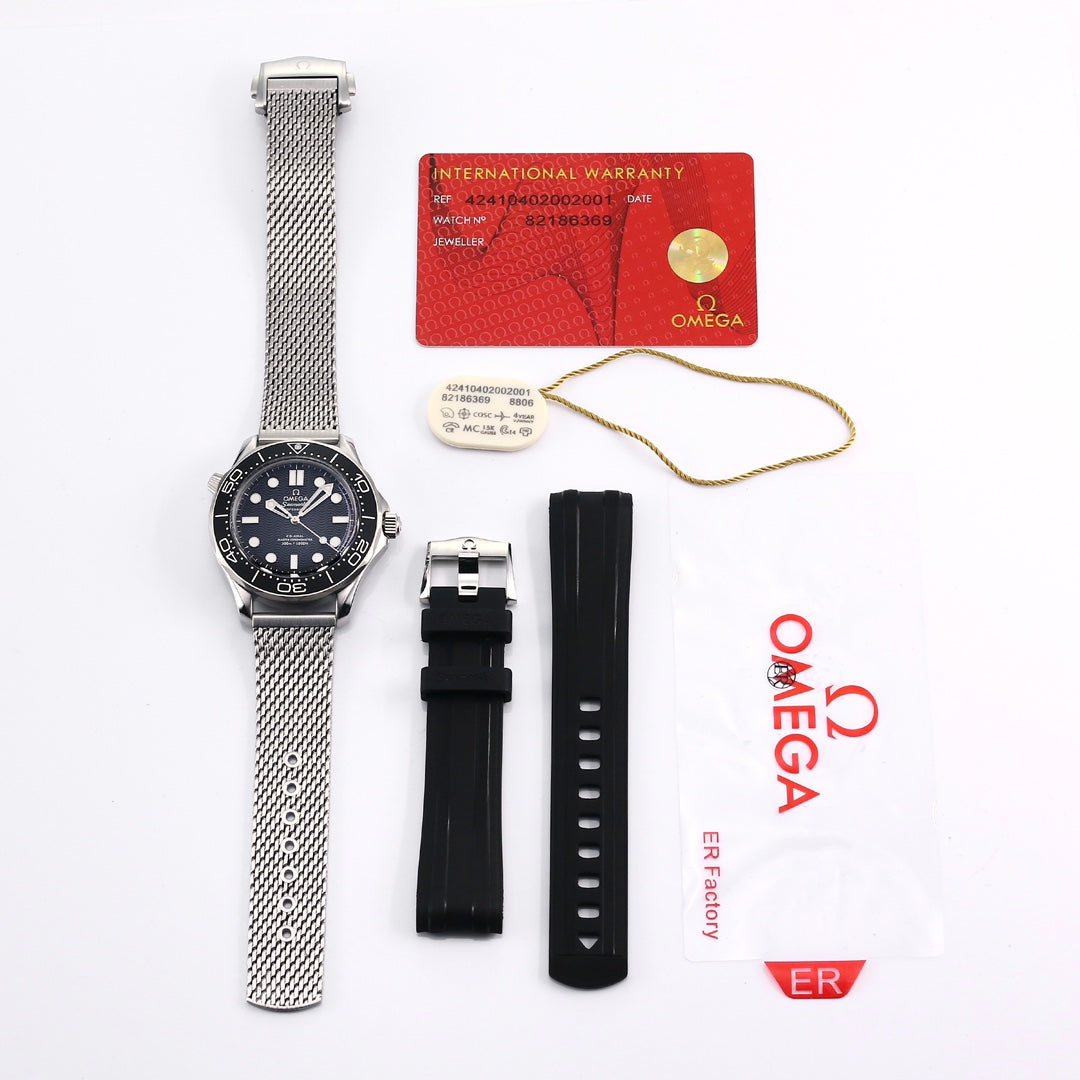 🔥Limited Time Offer!-VS- 210.30.42.20.01- Black -Silver 904L Steel -Free Rubber Strap- Automatic -42mm