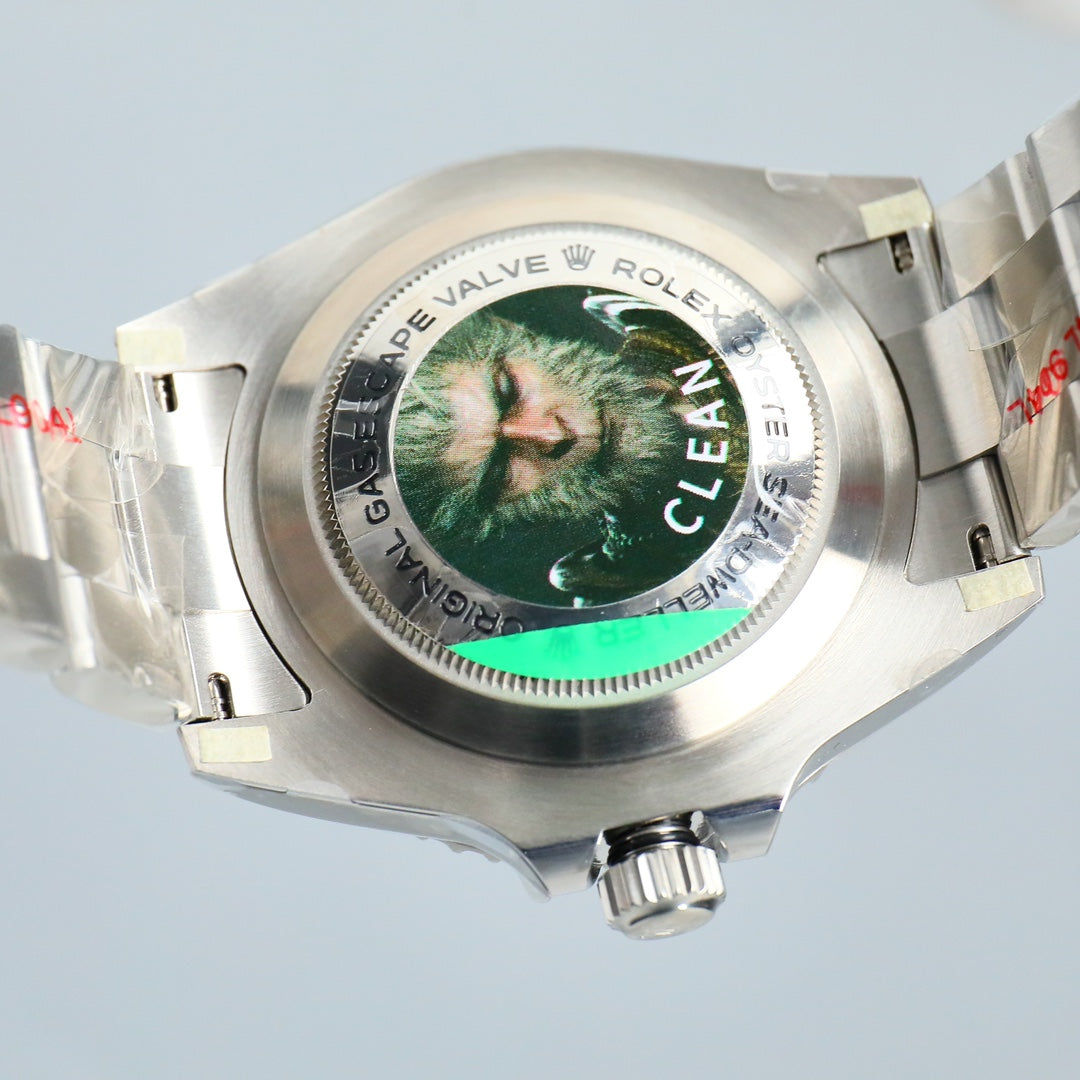 L Size - Black Green -Silver 904L Steel -Automatic- 43mm