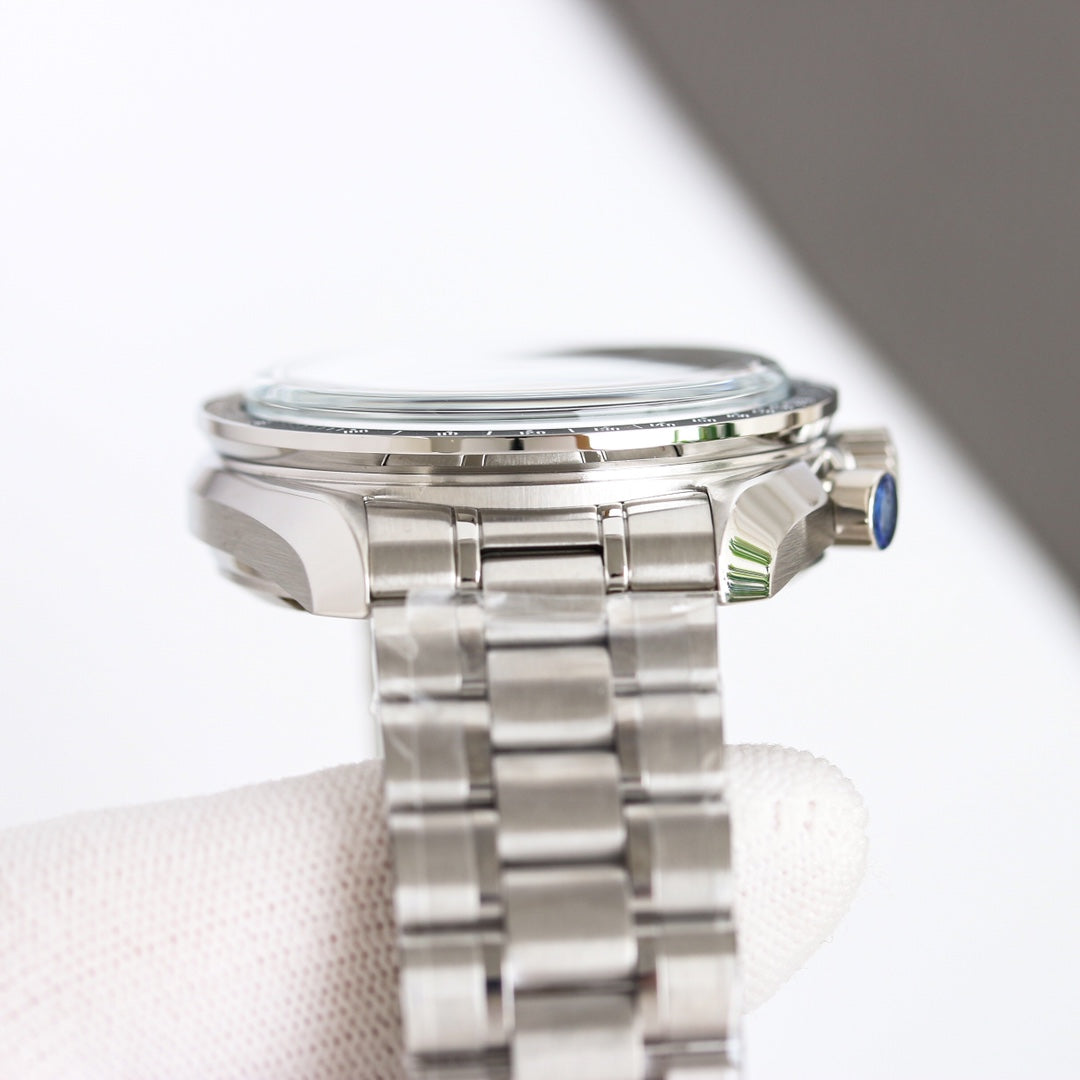 Chronograph -Moon- White -Silver 316L Steel- Manual winding - 42mm