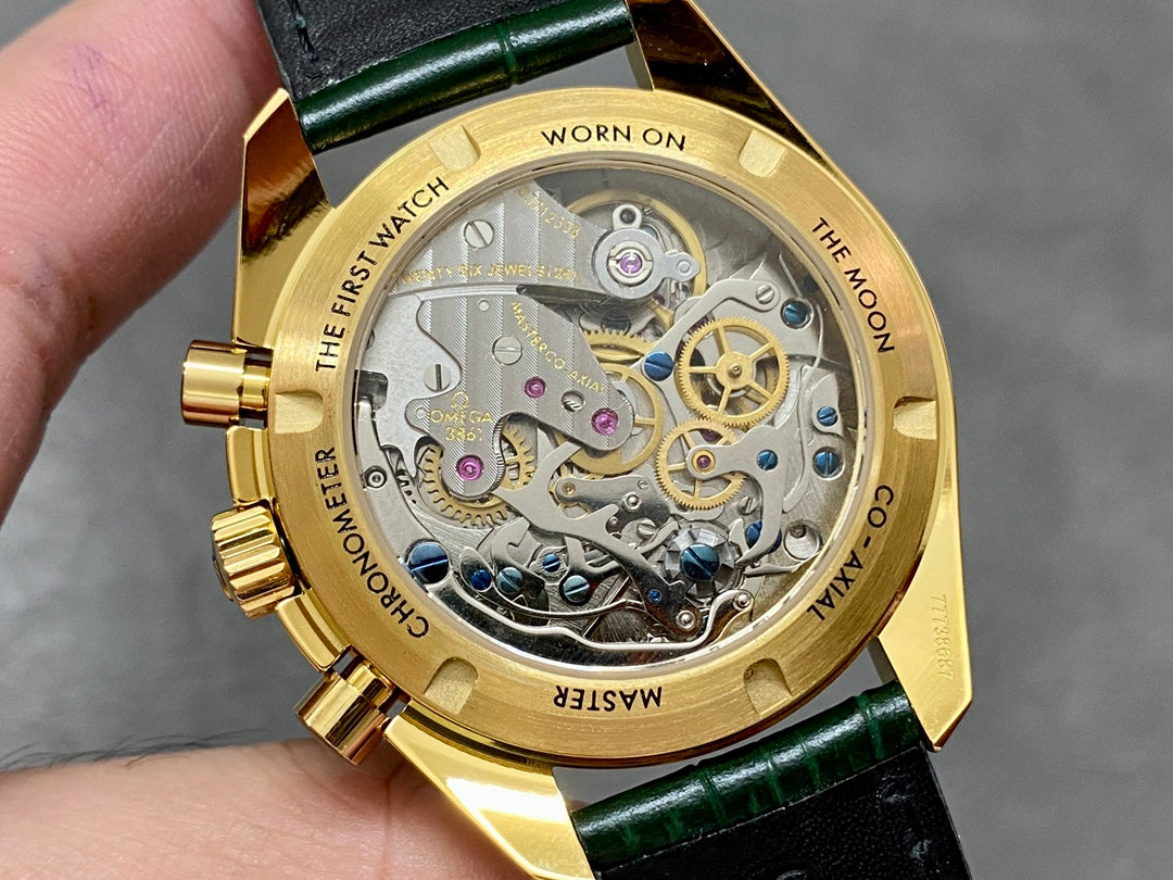 310.63.42.50.10.001 -Green Ceramic - Green Leather- Chronograph - Manual winding - 42mm