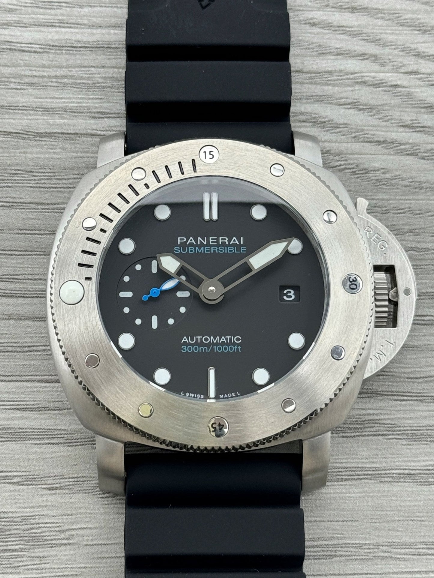 Black - Silver 904L Steel - Black Rubber -Automatic - 47mm