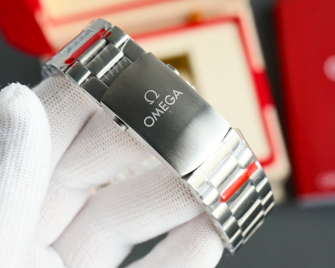 Red Ceramic - Silver 904L Steel - Automatic - 43mm