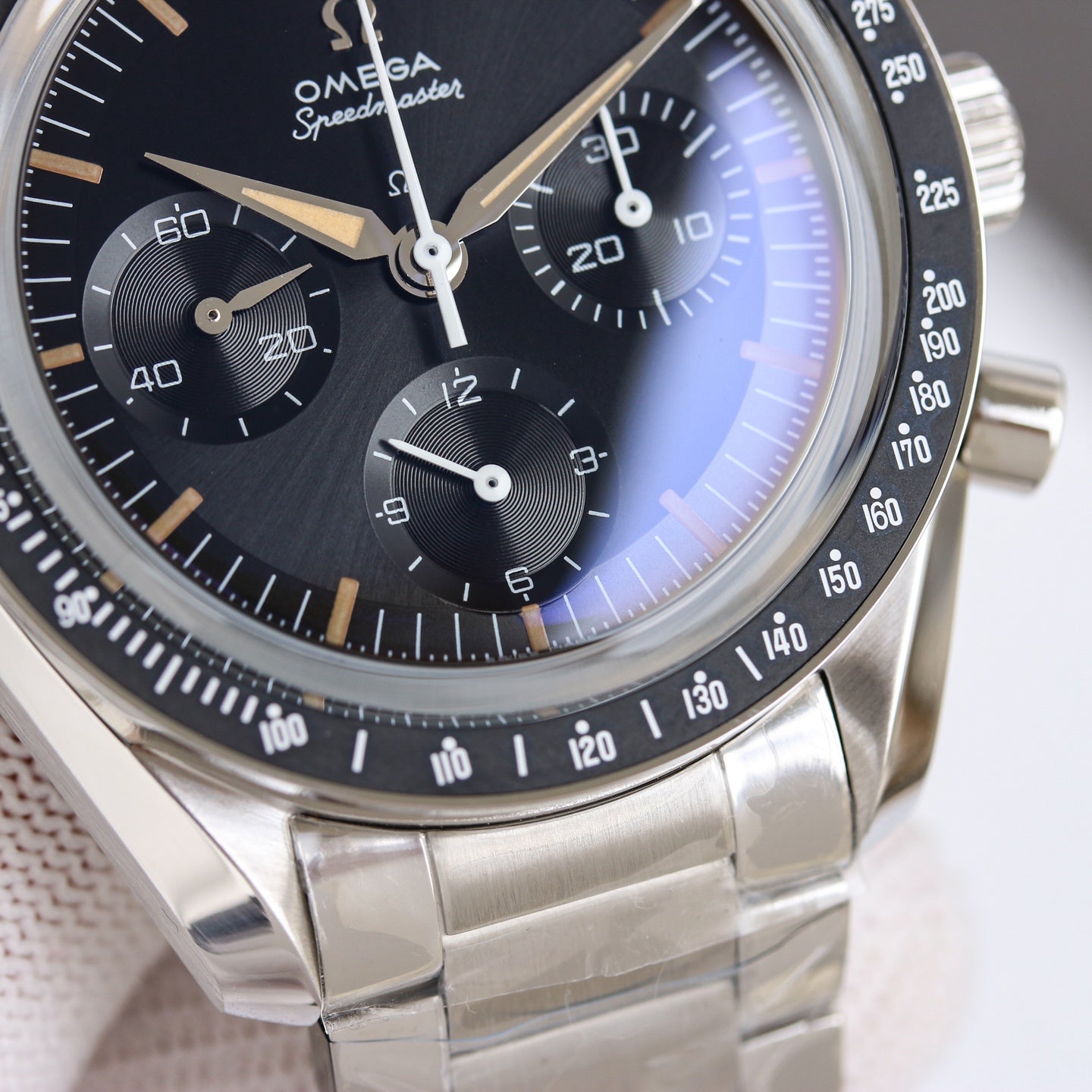 Chronograph -Moon- Black-Silver 316L Steel- Manual winding - 42mm