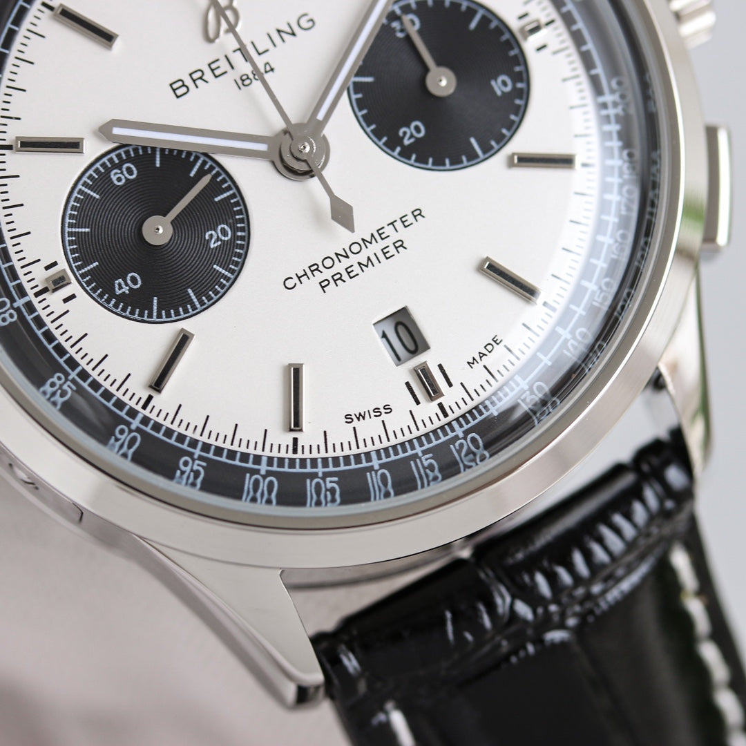 Chronograph - Panda face - Black Leather - Automatic - 42mm