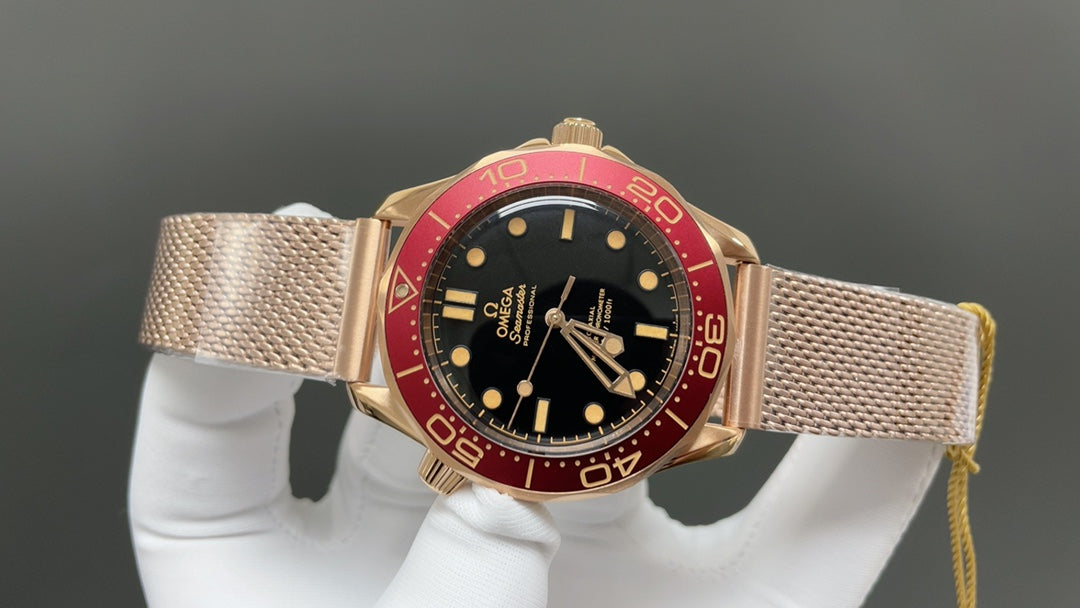 Black Red - Yellow 904L Steel - Automatic - 42mm