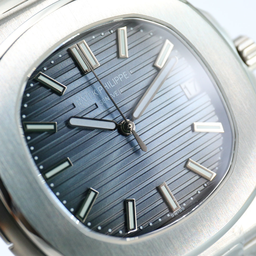 Blue - White 904L Steel - Automatic - 41mm