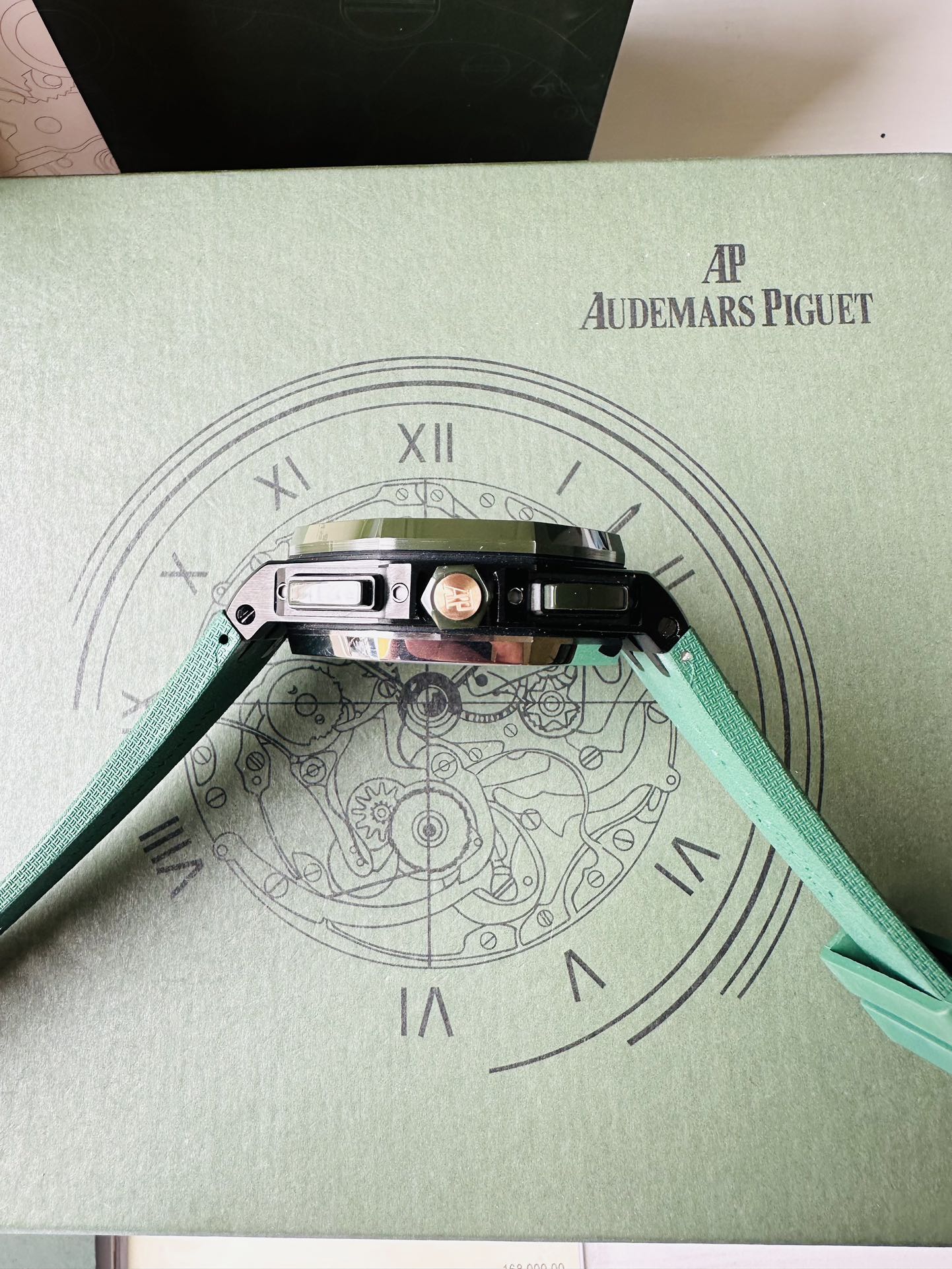 Green - Green Rubber- Automatic - 44mm