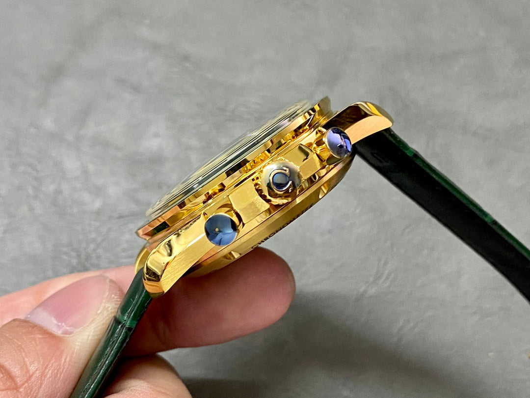 310.63.42.50.10.001 -Green Ceramic - Green Leather- Chronograph - Manual winding - 42mm