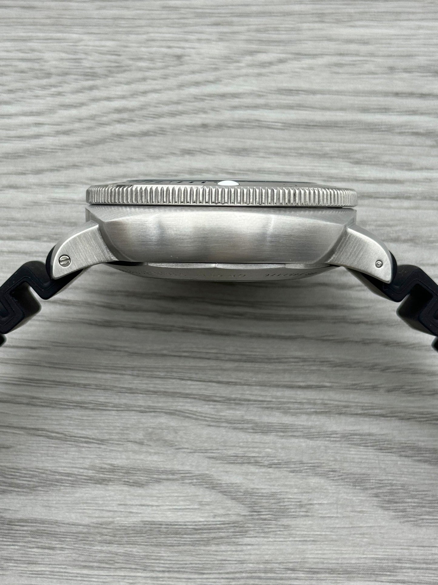 Black - Silver 904L Steel - Black Rubber -Automatic - 47mm