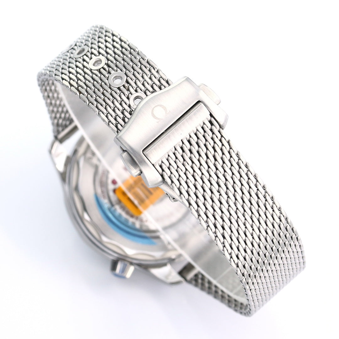 🔥Limited Time Offer!-VS- 210.30.42.20.01- Black -Silver 904L Steel -Free Rubber Strap- Automatic -42mm